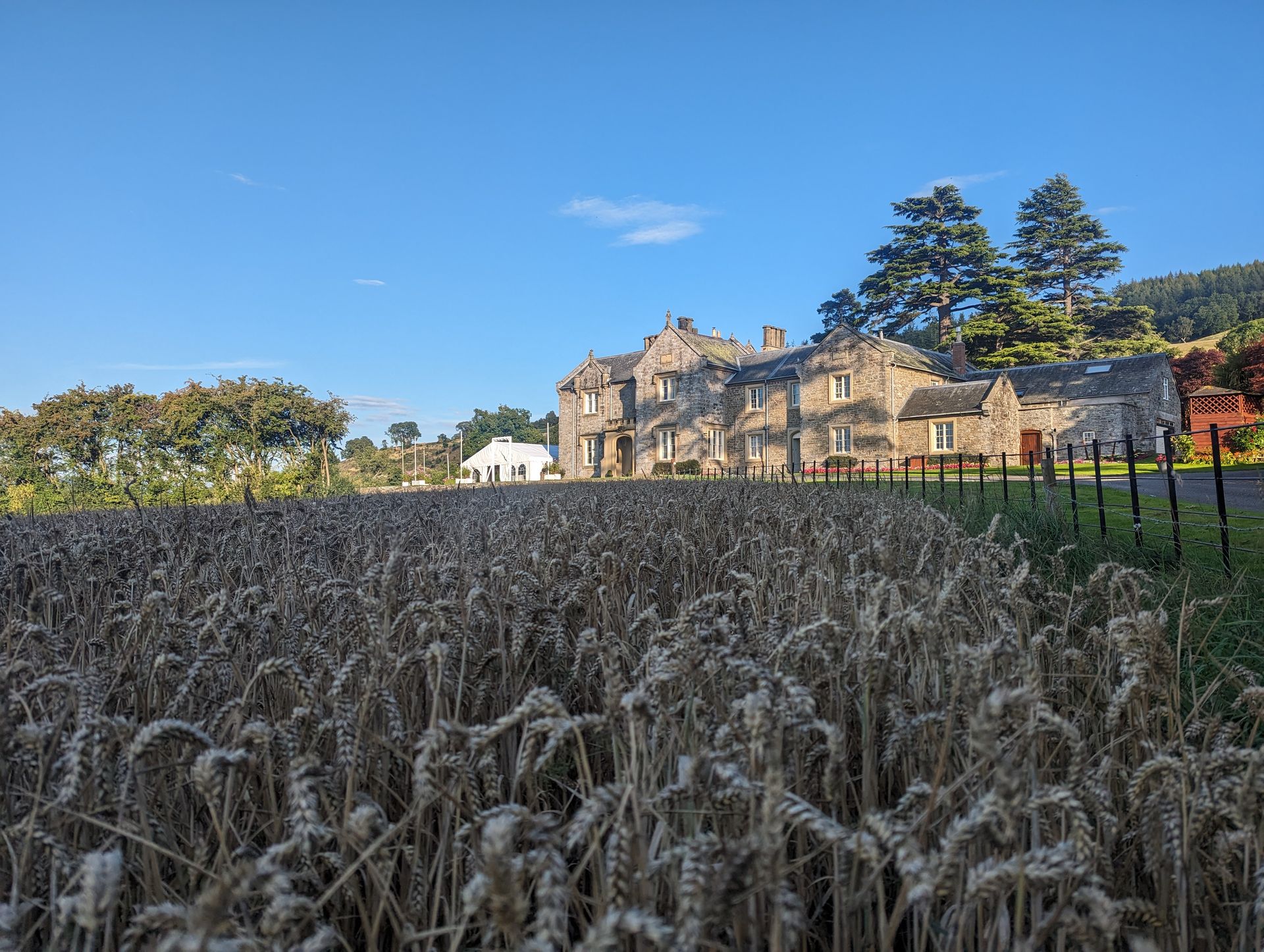 Pentrenant Hall - PXL 20230816 173322076