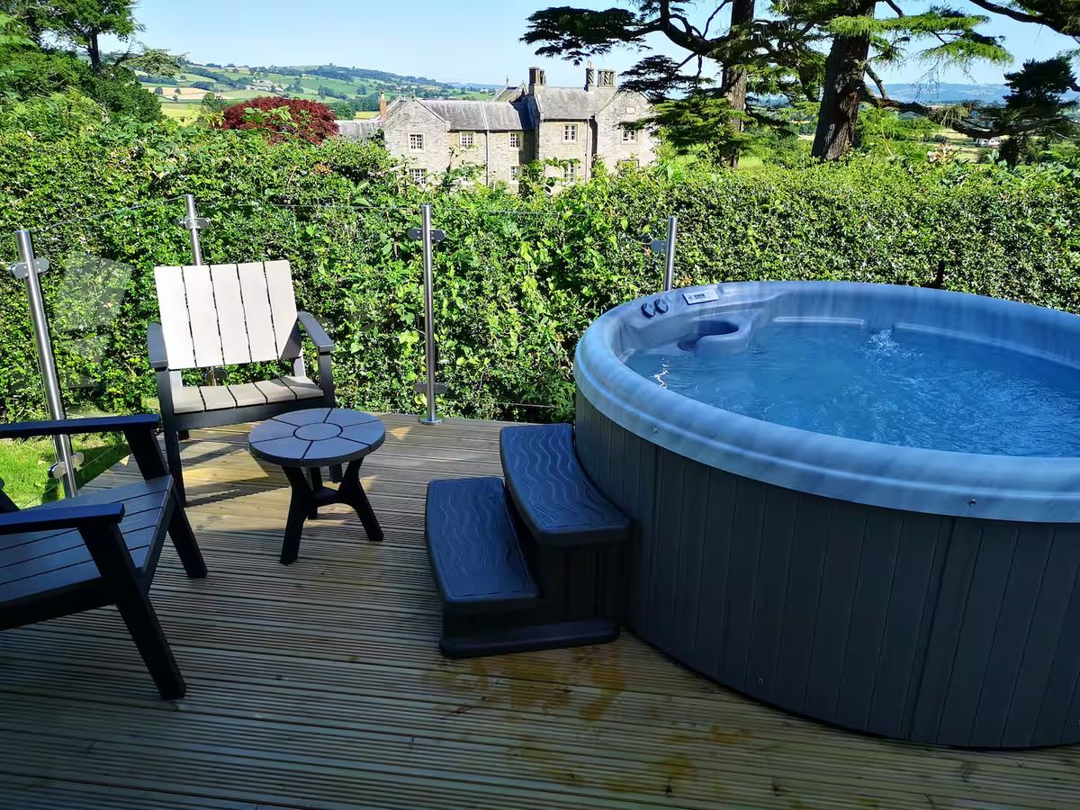 Hot Tub with Countryside Views